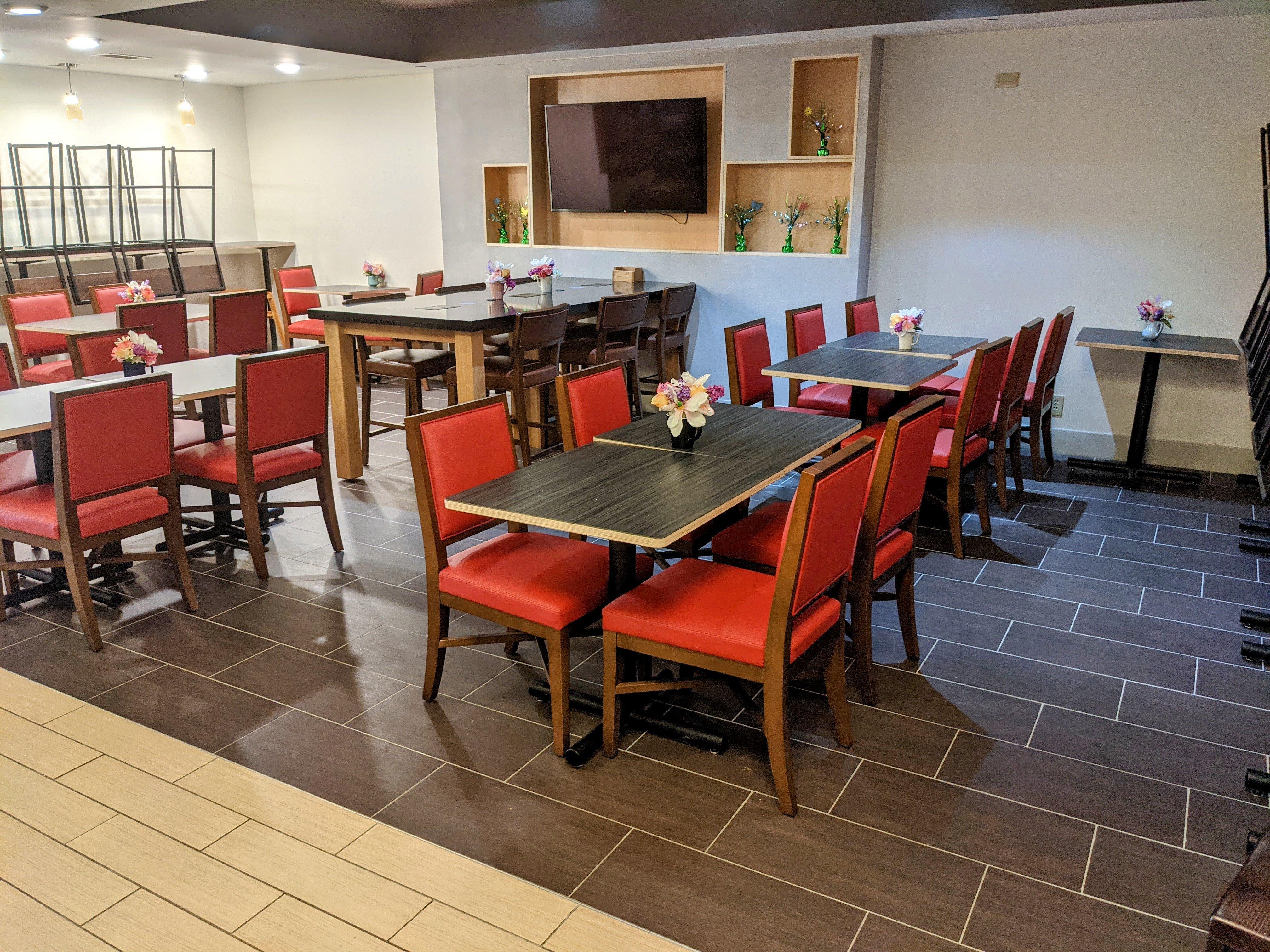 Holiday Inn Express Cedar Rapids - Collins Road By Ihg Eksteriør billede
