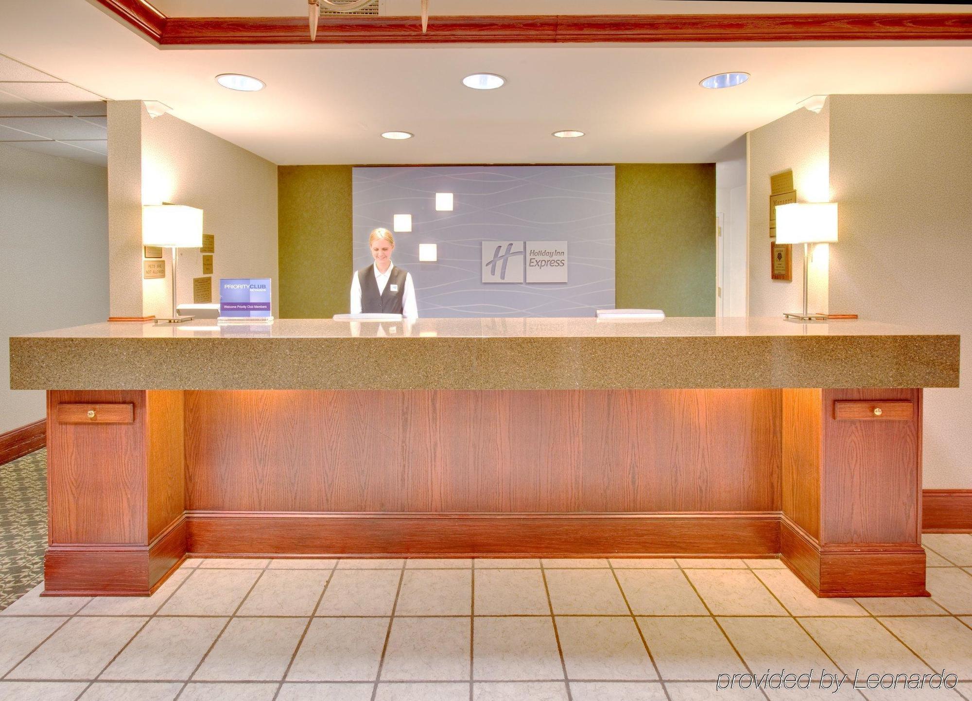 Holiday Inn Express Cedar Rapids - Collins Road By Ihg Interiør billede