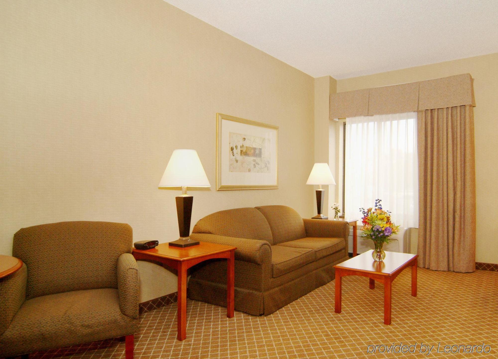 Holiday Inn Express Cedar Rapids - Collins Road By Ihg Værelse billede