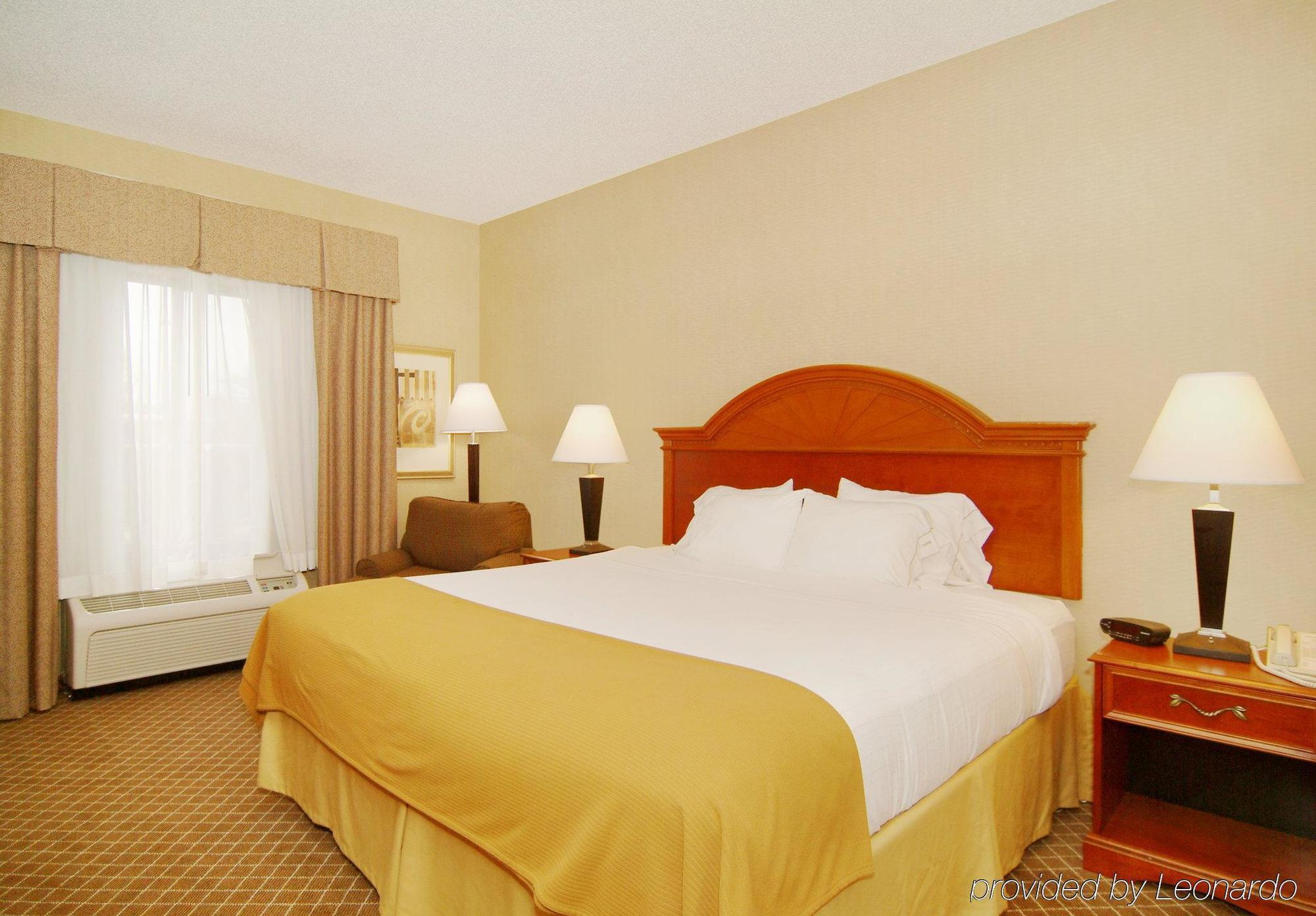 Holiday Inn Express Cedar Rapids - Collins Road By Ihg Værelse billede