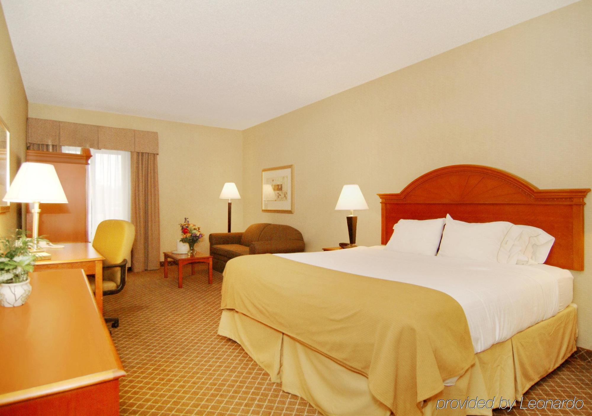 Holiday Inn Express Cedar Rapids - Collins Road, An Ihg Hotel Eksteriør billede