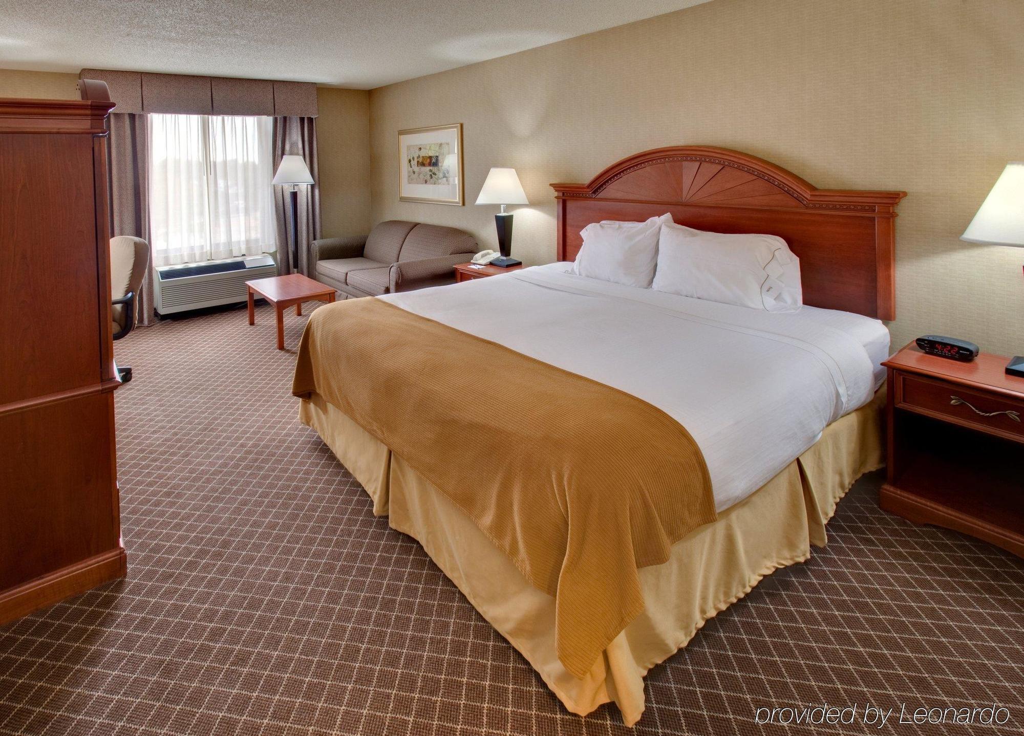 Holiday Inn Express Cedar Rapids - Collins Road By Ihg Værelse billede